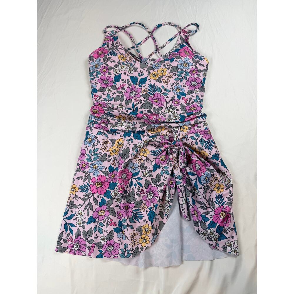 QGF One Piece Floral Smiwsuit Sz S